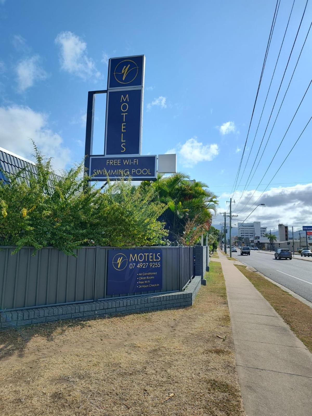 Y Motel