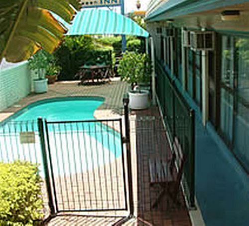 Y Motel 3*